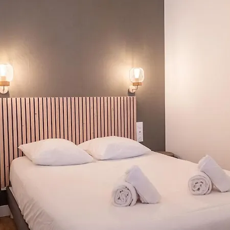 Appartamento Climatise Avec Terrasse-pied Du Port La Rochelle (Charente-Maritime)